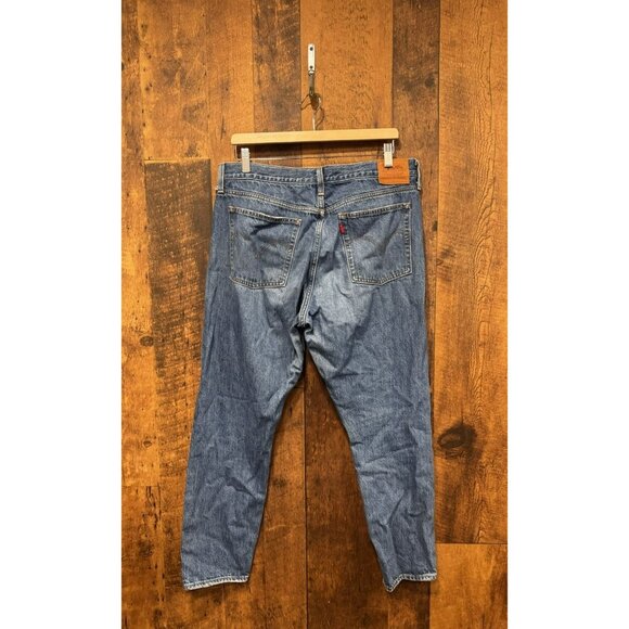 Levis Women’s Wedgie Straight Blue Denim Size 32 28” EUC - Picture 3 of 7